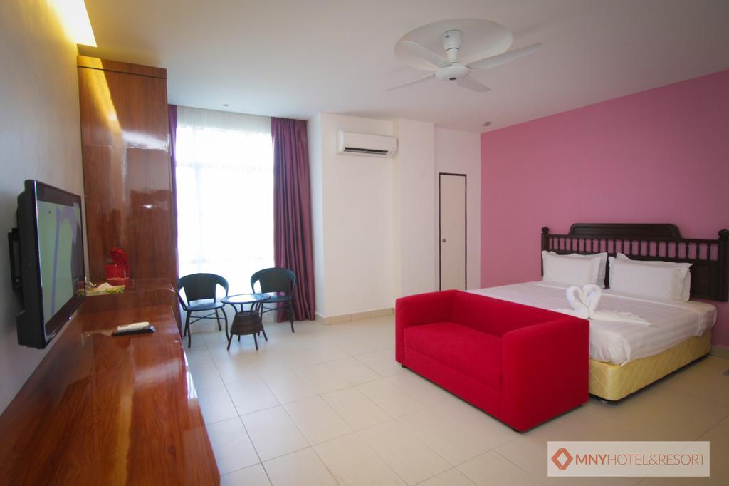 Mny Hotel & Resort Kampung Teluk Nipah Eksteriør bilde